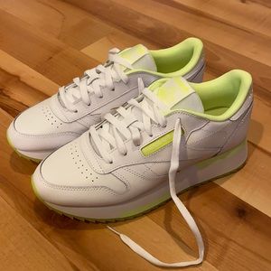 Reebok Classic Leather Double - Women size 9